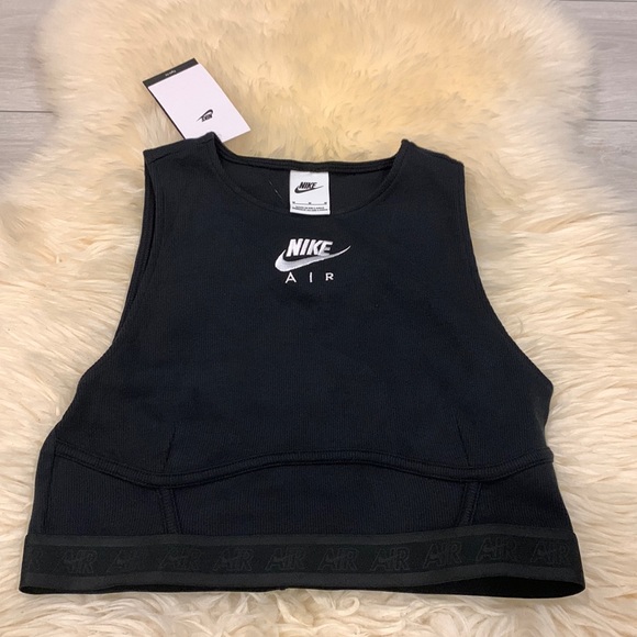 Nike Black Women’s Sports Bra Crop Top Workout Wear Size Medium - Picture 1 of 7